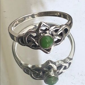 BOUTIQUE CELTIC GREEN TURQUOISE 925 SILVER RING8.5